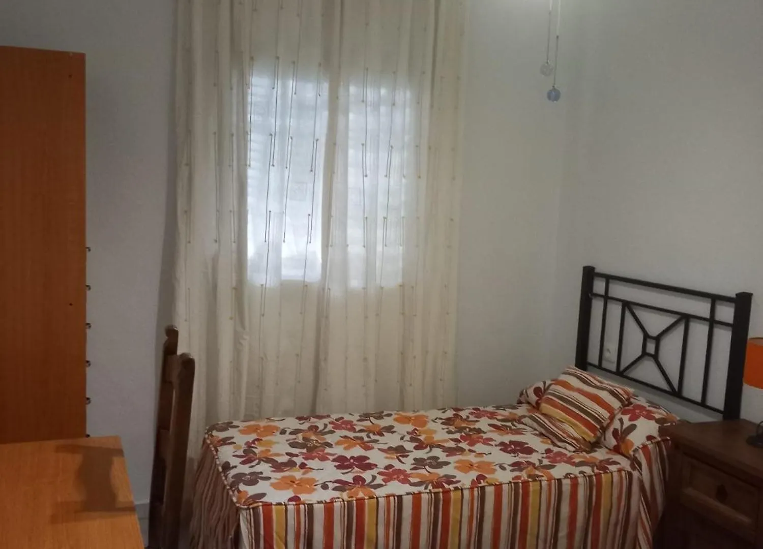 Chalet Adosado Con Piscina Caleta De Velez